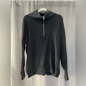 Abercrombie & Fitch Black Sweater Pullover